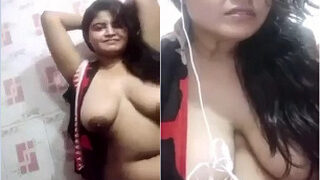 Desi Girl Shows Her Big Boobs And Pussy | Indian MMS