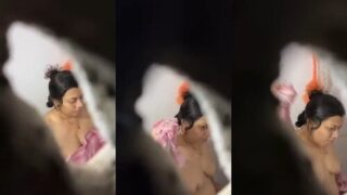 Desi Bahbhi Bathing Captue | Indian MMS